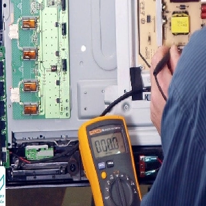 تعمیر تلویزیون در منزل بهتر است یا انتقال به تعمیرگاه؟